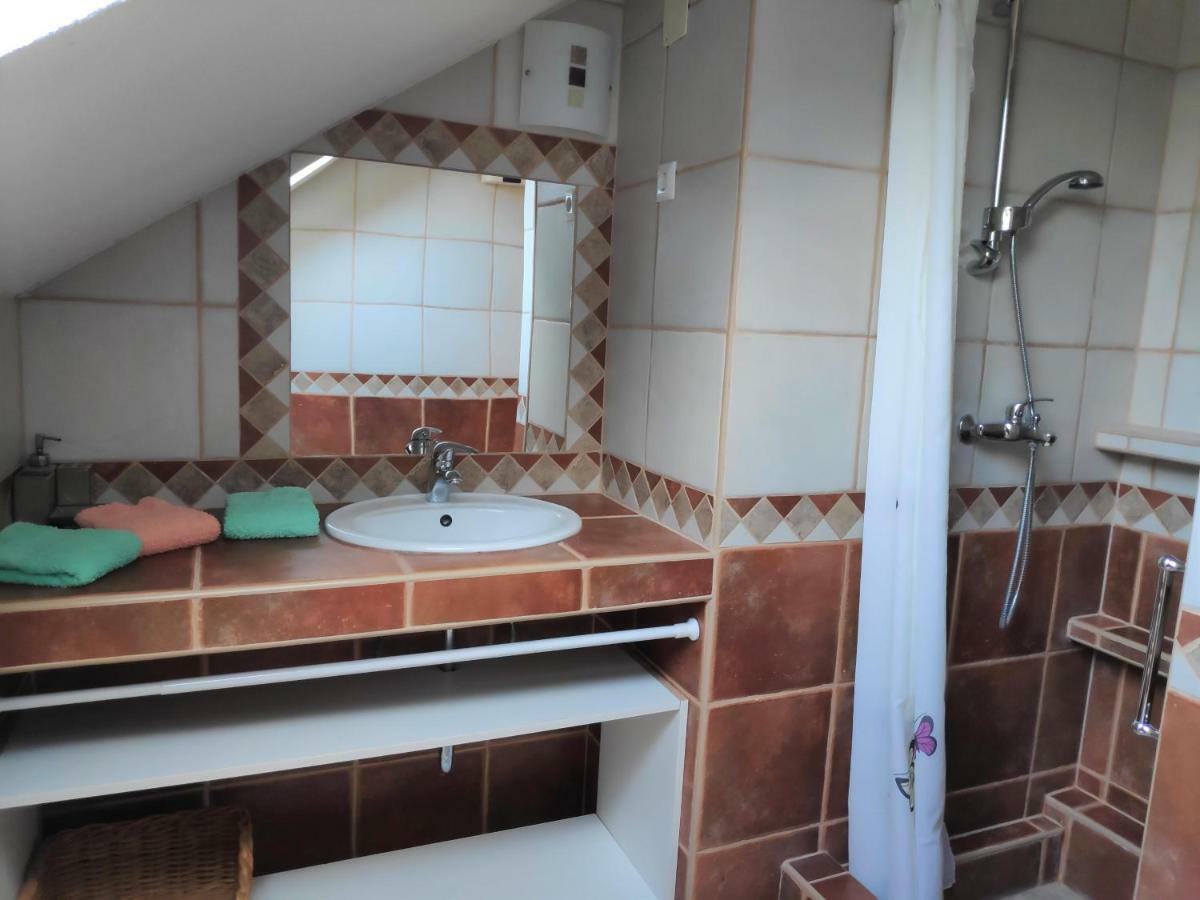 Villa Punta Blava - Beach Front, Ideal For Family Vacation With Kids, Large Terraces With Sea View, Internet, Netflix, No Pets Allowed Obrovac Exteriör bild